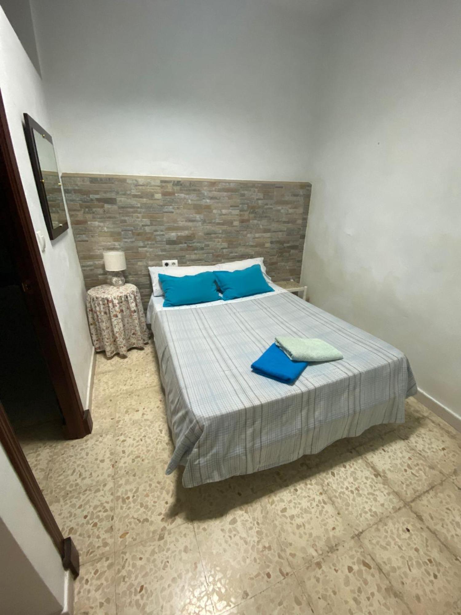 Apartamentos Porvera Jerez Херес де ла Фронтера Екстериор снимка